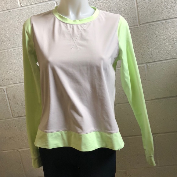 lululemon athletica Tops - Lululemon tan and green LS top, sz 8, 59233 lululemon athletica Tops - Lululemon tan and green LS top, sz 8, 59233